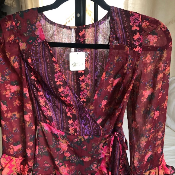 NWT Free People Magic Hour Wrap Top XS - Picture 12 of 12